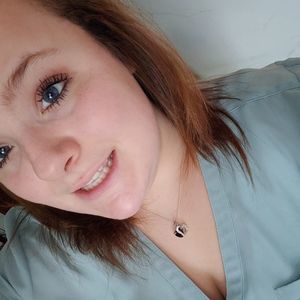 Meet your Posher, Natasha